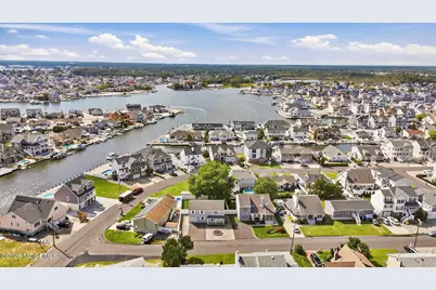 4 Harbor View Lane, Toms River Township, NJ 08753 - Photo 36