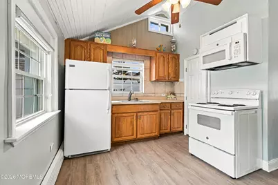 126 Elizabeth Avenue, Lavallette, NJ 08735 - Photo 32
