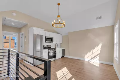 39 Seadrift Avenue #2, Highlands, NJ 07732 - Photo 4