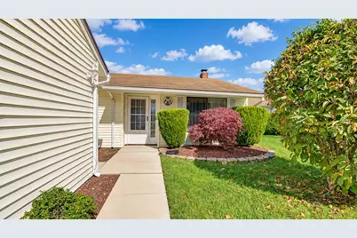 14 B Basswood Plaza #B, Monroe Township, NJ 08831 - Photo 2