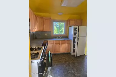 129 Poplar Way, Brick, NJ 08724 - Photo 4