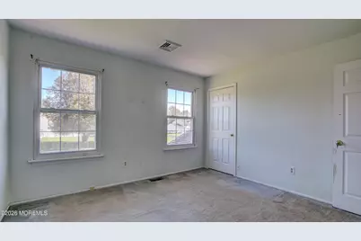 40 Newport Drive, Manalapan Township, NJ 07726 - Photo 30