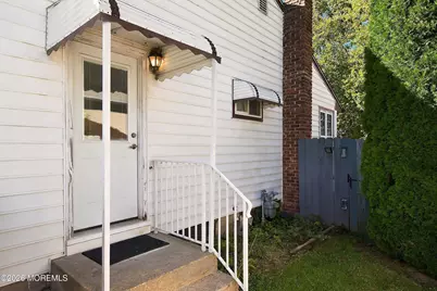 510 Mackey Avenue, Belford, NJ 07718 - Photo 22