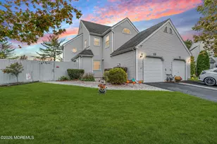 13 Frost Ct, Freehold, NJ 07728 - Photo 1