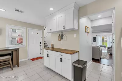 13 Frost Court, Freehold, NJ 07728 - Photo 16