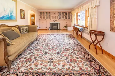 5 Pardun Avenue, Milltown, NJ 08850 - Photo 4