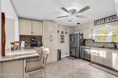 26 Tralee Road, Hazlet Township, NJ 07730 - Photo 12
