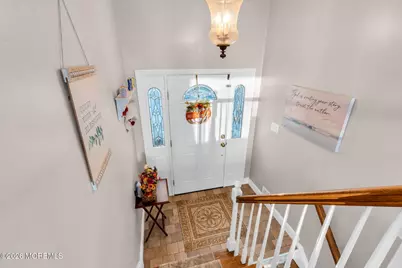 26 Tralee Road, Hazlet Township, NJ 07730 - Photo 4