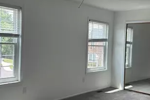 127 Bedford Pl, Morganville, NJ 07751 - Photo 10