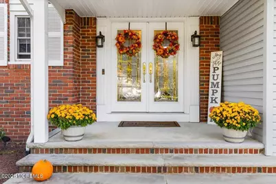 46 Gettysburg Drive, Manalapan Township, NJ 07726 - Photo 6