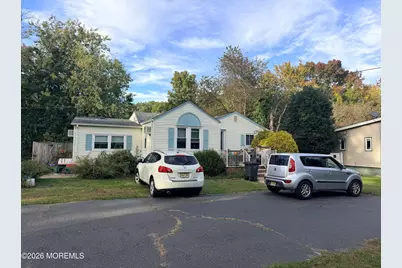 207 Lloyd Road, Aberdeen Township, NJ 07747 - Photo 2