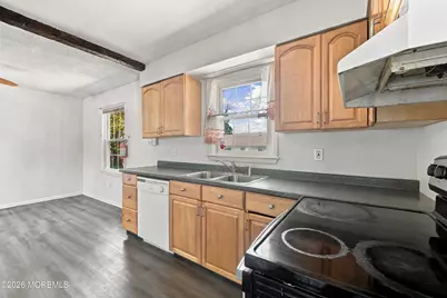 1024 Beachwood Boulevard, Beachwood, NJ 08722 - Photo 12