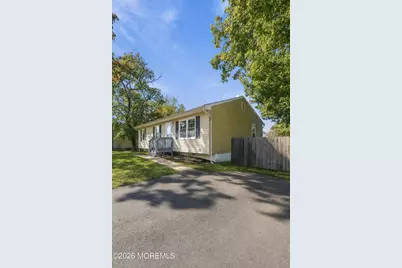 1024 Beachwood Boulevard, Beachwood, NJ 08722 - Photo 6