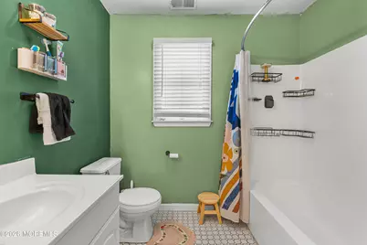 72 Myrtle Avenue, Keansburg, NJ 07734 - Photo 22