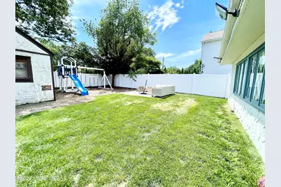 254 Lawrence Avenue, Oakhurst, NJ 07755 - Photo 16