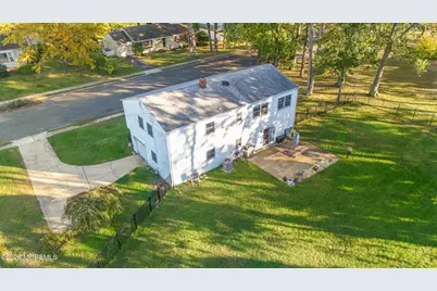 3 Roslyn Drive, Oakhurst, NJ 07755 - Photo 48