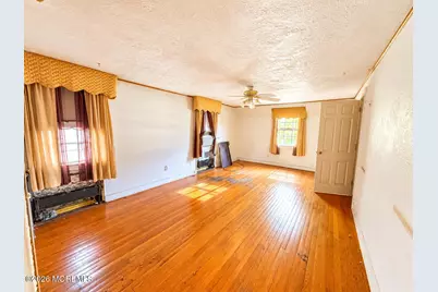 392 Berkeley Road, Orange, NJ 07050 - Photo 10