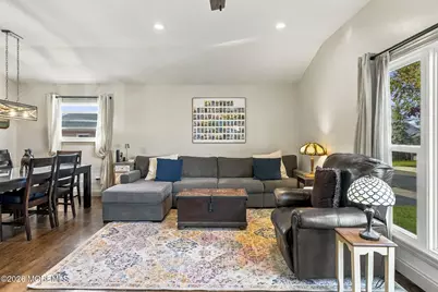 54 Boulevard E, Laurence Harbor, NJ 07735 - Photo 16