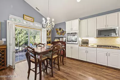 27 Derry Meeting Drive, Manalapan Township, NJ 07726 - Photo 18