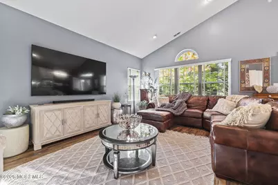 27 Derry Meeting Drive, Manalapan Township, NJ 07726 - Photo 16