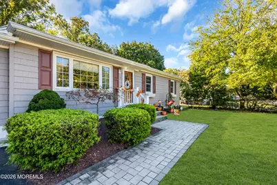 33 Brookside Drive, Howell Township, NJ 07731 - Photo 4