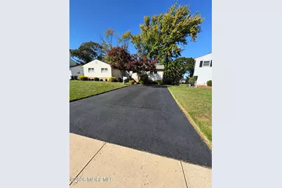 2 Knoll Terrace, Hazlet Township, NJ 07730 - Photo 2