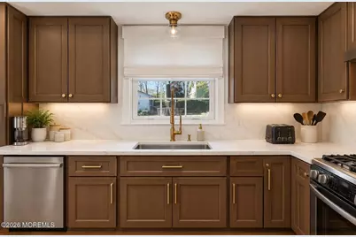 704 Carol Avenue, Oakhurst, NJ 07755 - Photo 4