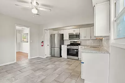 110 Beach Avenue, Beachwood, NJ 08722 - Photo 12