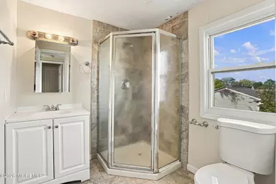 110 Beach Avenue, Beachwood, NJ 08722 - Photo 20