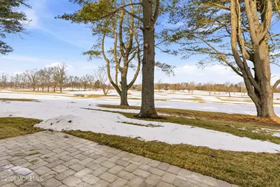 124 Eagle Way, Eatontown, NJ 07724 - Photo 4