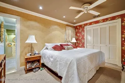 455 W Lincoln Avenue, Oakhurst, NJ 07755 - Photo 12