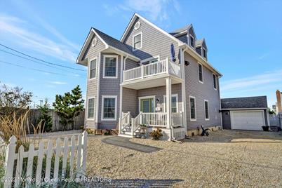 130 14th Avenue, Seaside Park, NJ 08752 - Photo 1