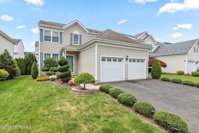 11 Inverness Drive, Manalapan Township, NJ 07726 - Photo 1