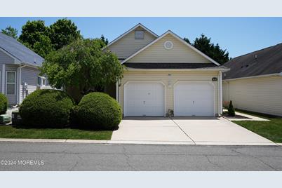 37 Highland Drive, Manahawkin, NJ 08050 - Photo 1