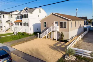 28 Central Ave, Point Pleasant Beach, NJ 08742 - Photo 1