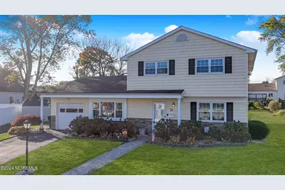 20 Dundall Place, Hazlet Township, NJ 07730 - Photo 1