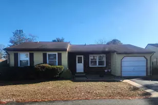 69 Chelsea Dr, Manchester Township, NJ 08759 - Photo 1