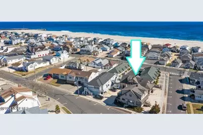 1 Niblick Street #3, Point Pleasant Beach, NJ 08742 - Photo 1