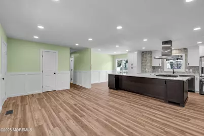 537 Ocean Avenue, Beachwood, NJ 08722 - Photo 1