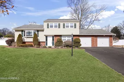 10 Kilmer Drive, Manalapan Township, NJ 07726 - Photo 1