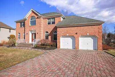 32 Bloomfield Road, Manalapan Township, NJ 07726 - Photo 1
