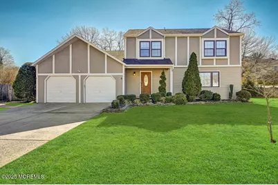 4 Snyder Drive, Middletown, NJ 07748 - Photo 1