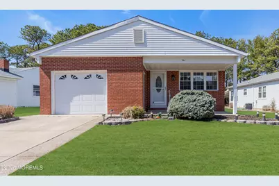 5 Linstead Court, Toms River Township, NJ 08757 - Photo 1