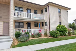 10 Wharfside Dr, Monmouth Beach, NJ 07750 - Photo 1