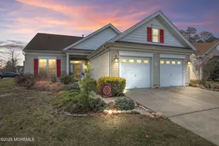 22 Hazeltine Ln, Jackson, NJ 08527 - Photo 1