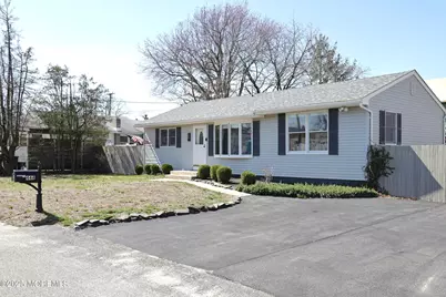 444 Mermaid Avenue, Beachwood, NJ 08722 - Photo 1