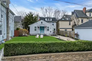 1007 Emory St, Asbury Park, NJ 07712 - Photo 1