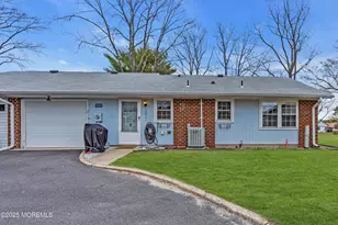 1237A Hamilton Ct, Lakewood, NJ 08701 - Photo 1