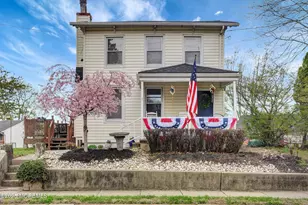 194 Ravine Dr, Matawan, NJ 07747 - Photo 1