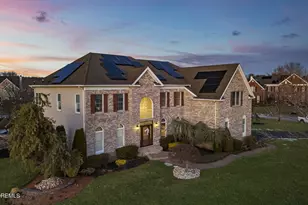 5 Courtney Ct, Freehold, NJ 07728 - Photo 1